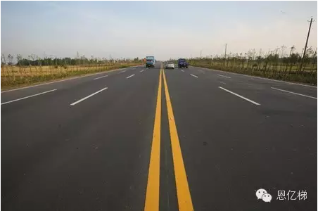 牛八体育电源中标内蒙古武川至格根塔拉一级公路机电工程